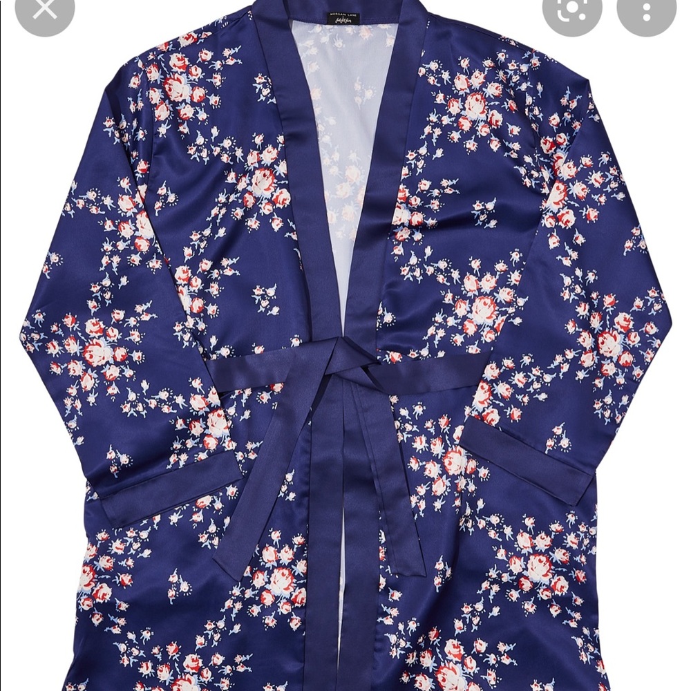 Brand New in bag Morgan Lane Robe